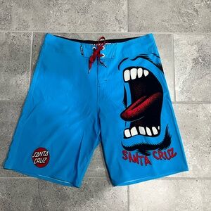 Santa Cruz screaming hand boardshorts